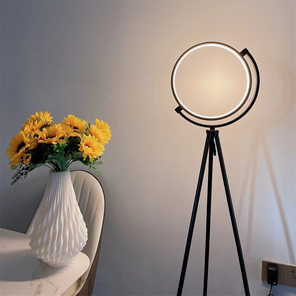 LED-Eck-Stehlampe mit Fußschalter – 150 cm